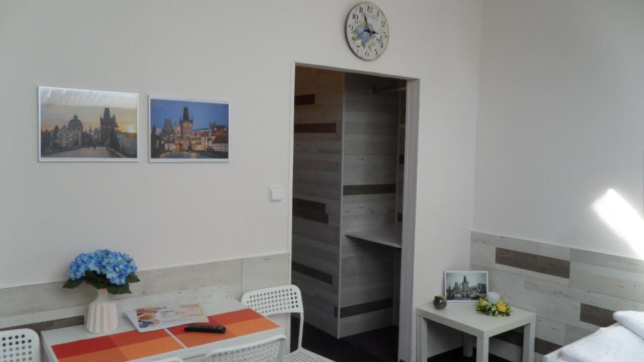 Kajetanka Apartment Prague Exterior photo